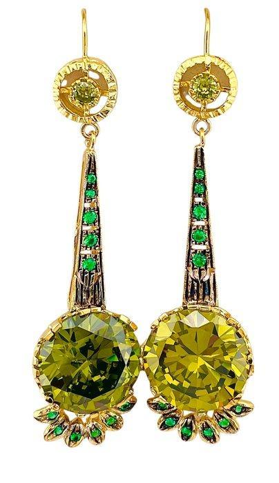 Zonder Minimumprijs - Oorbellen - 9 kt. Geel goud, Zilver, Handtassen en Accessoires, Oorbellen