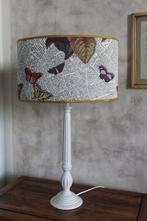 Lampe de table - avec abat-jour ovale en tissu vintage
