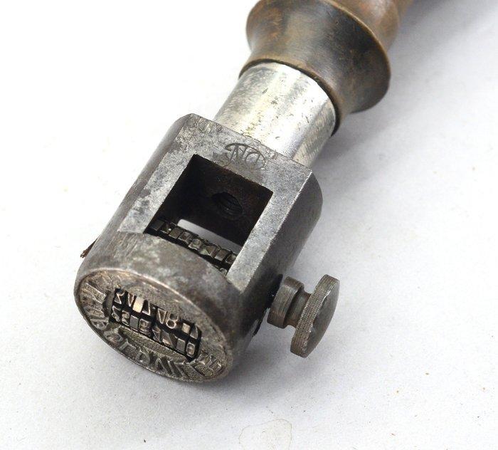 Tampon cachet postal - Tampon de date dorigine Léopoldville, Timbres & Monnaies, Timbres | Europe | Belgique