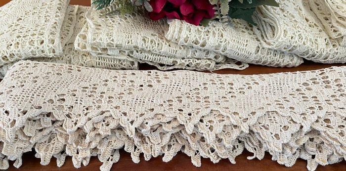 Antichi Ricami - Broderie (7) - 957 m - 14 cm - Bandes, Antiek en Kunst, Antiek | Tapijten, Tafelkleden en Textiel