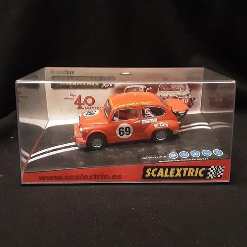 Scalextric 1:32 - Modelauto - FIAT 600 Abarth, Hobby en Vrije tijd, Modelauto's | 1:5 tot 1:12