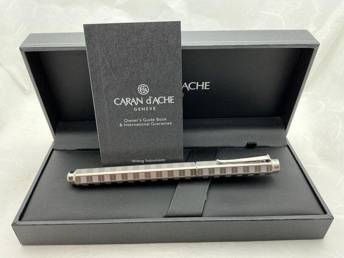 Caran dAche - Ecridor - Vulpen, Verzamelen, Pennenverzamelingen