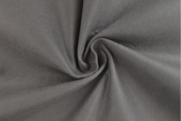 15 meter vilt 3mm - donkergrijs, Hobby en Vrije tijd, Stoffen en Lappen, 120 cm of meer, 200 cm of meer, Grijs, Nieuw, Polyester