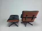 Vitra Design Museum - Charles & Ray Eames - Fauteuil (2) -