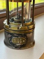 Petroleumlamp - Messing, IJzer, Glas - Antieke