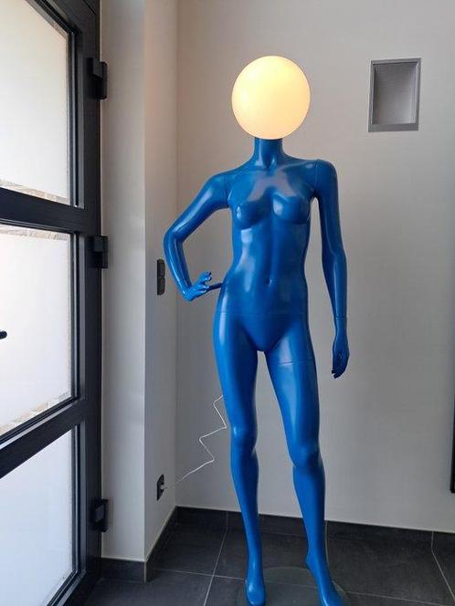 Rootstein - Mannequin - Kunstzinnige mannequin/lamp - Hars,, Antiek en Kunst, Curiosa en Brocante
