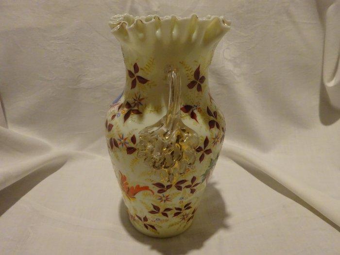 Vase - Opalglas - Harrach Opalglas vers 1900, Antiek en Kunst, Antiek | Glaswerk en Kristal
