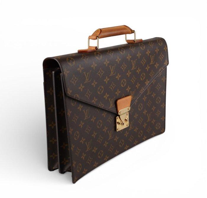Louis Vuitton - Serviette Fermoir Monogram - Sac, Bijoux, Sacs & Beauté, Sacs | Sacs Femme