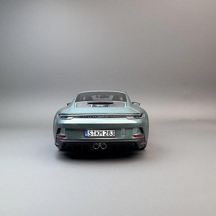Norev 1:18 - Modelauto - Porsche 911 GT3 Touring Package –, Hobby en Vrije tijd, Modelauto's | 1:5 tot 1:12