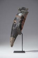 Een houten masker - Kulango - Ivoorkust (Zonder