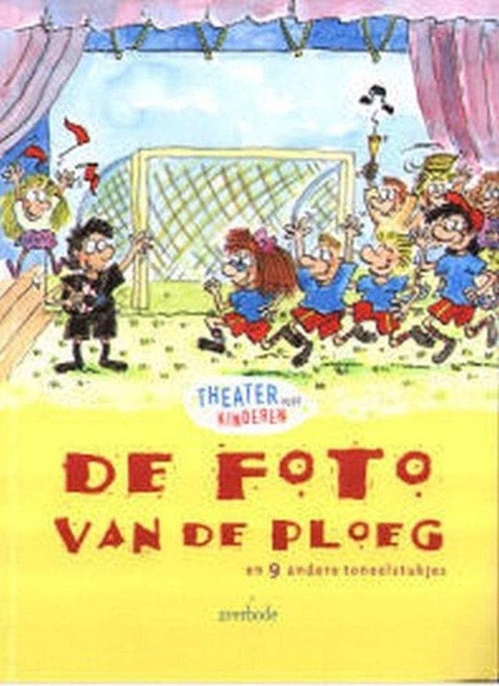 De foto van de ploeg en 9 andere toneelstukjes / Theater, Boeken, Overige Boeken, Zo goed als nieuw, Verzenden