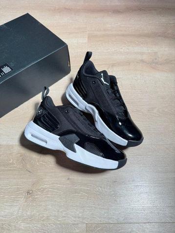 Air Jordan - Sneakers - Taille : EU 38.5 - Neuf avec beschikbaar voor biedingen