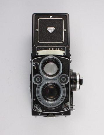 Rollei Rolleiflex 3.5 F met Zeiss Planar 75mm, prismazoeker,