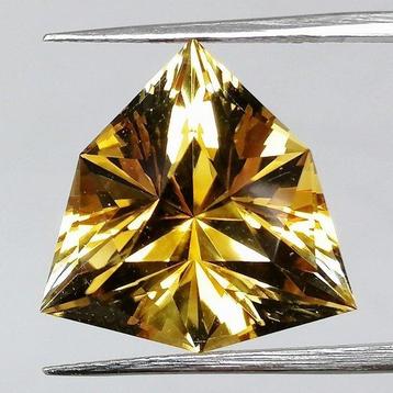 Citrien  - 10.72 ct - Instituto Gemólogico Español (IGE)