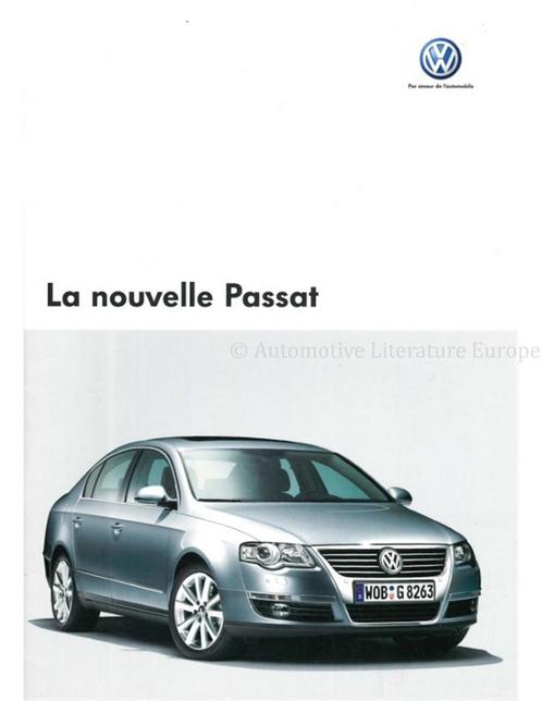 2005 VOLKSWAGEN PASSAT BROCHURE FRANS, Boeken, Auto's | Folders en Tijdschriften