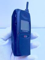 Motorola 8700 International - Mobiele telefoon - Voor, Nieuw