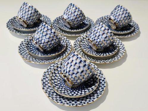 Lomonosov Imperial Porcelain Factory - Koffieservies voor 6, Antiek en Kunst, Antiek | Meubels | Tafels