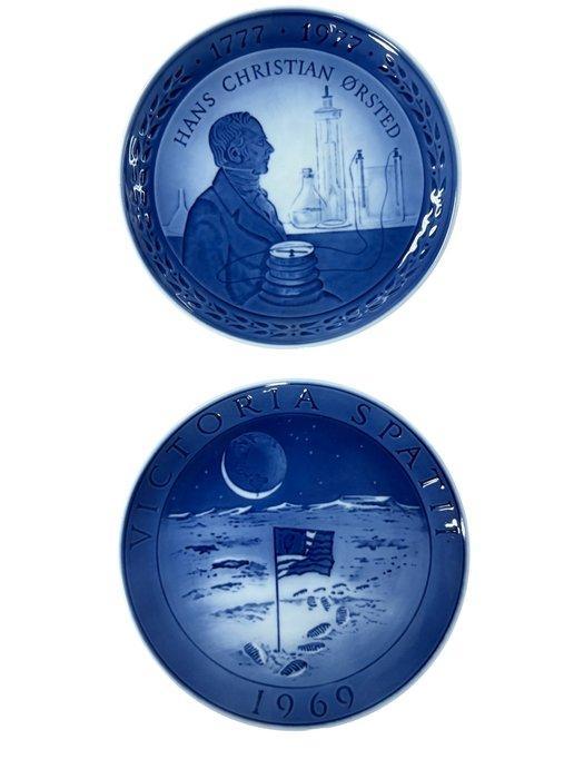 Royal Copenhagen - Bord - Porselein, Antiquités & Art, Antiquités | Meubles | Tables