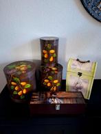 Cercueil (5) - Bois - 2 valises à vin 3 douzaines, garder