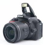 Nikon D5600 boîtier + AF-P 18-55mm F/3.5-5.6G DX VR |, Audio, Tv en Foto, Ophalen of Verzenden, Nieuw