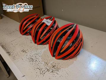 Lot Giro fietshelmen beschikbaar voor biedingen