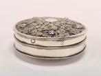 Doos - .835 zilver - Filigrain opgelegd, Antiek en Kunst