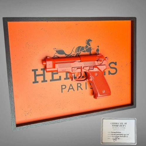 AmsterdamArts - Hermés paint splash 3D gun art, Antiquités & Art, Art | Peinture | Moderne