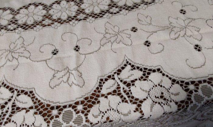 Tafelkleed - 225 cm - 150 cm, Antiek en Kunst, Antiek | Tapijten, Tafelkleden en Textiel