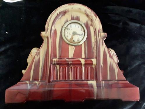 Pendule de cheminée -  Art déco Faïence - 1920-1930, Antiek en Kunst, Antiek | Klokken