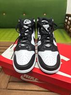 Nike - Chaussures à lacets - Taille : EU 44.5