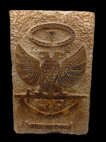 Sculpture, Stemma Araldico  Deus Meumque Jus - 26 cm -