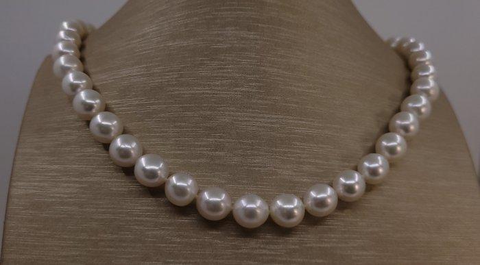 Halsketting 9x9,5mm Akoya parels, Handtassen en Accessoires, Kettingen