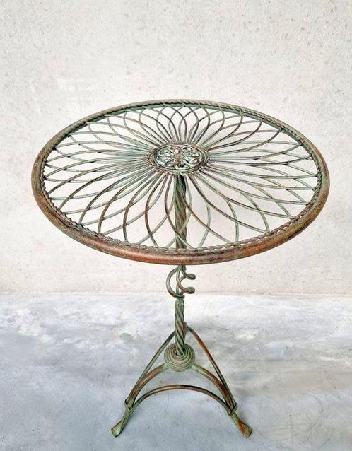Bijzettafel - IJzer, Antiek en Kunst, Curiosa en Brocante