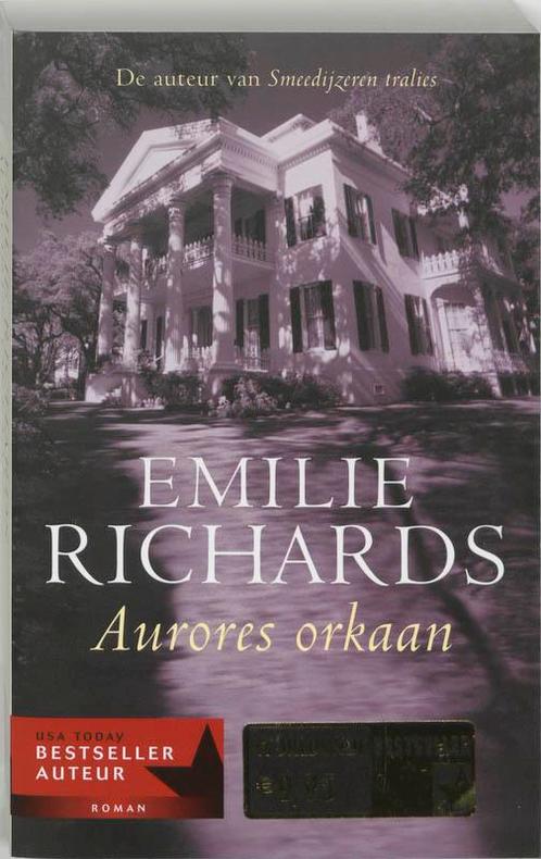 AURORA S ORKAAN 9789085500186 Emilie Richards, Boeken, Romans, Gelezen, Verzenden