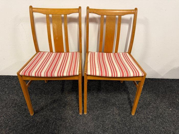 Stoel (2) - Hout, Antiek en Kunst, Curiosa en Brocante