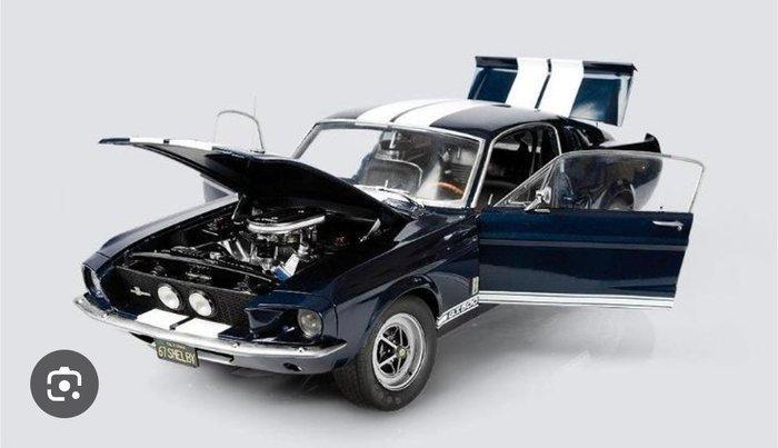 1:8 - Model sportwagen - Ford Mustang Shelby GT500 Eleanor, Hobby en Vrije tijd, Modelauto's | 1:5 tot 1:12