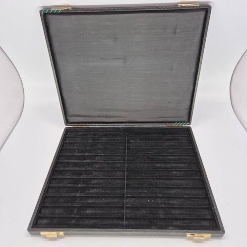Pelikan - Pen display / transport case - Factory branded -, Verzamelen, Pennenverzamelingen