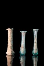 Oud-Romeins Groep glazen flessen (3), Antiek en Kunst