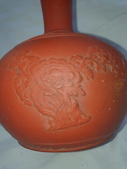 Delft, Plateelbakkerij - Vaas - Terracotta - Yixing gaat, Antiek en Kunst, Antiek | Glaswerk en Kristal