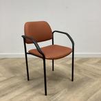 Tweedehands kantinestoel / vergaderstoel, oranje - zwart, Gebruikt, Zwart, Eén