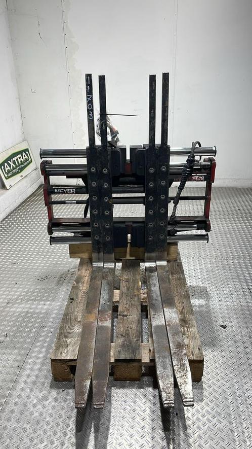 Meyer Vorkenversteller Dubbel, Zakelijke goederen, Machines en Bouw | Heftrucks en Intern transport, Voorzetapparatuur, Overige aandrijving