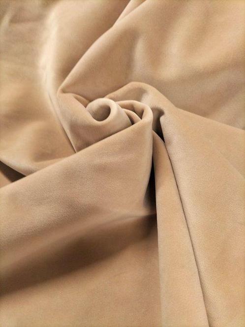 Pregiato velluto beige by Enzo degli Angiuoni - Tissu, Antiek en Kunst, Antiek | Tapijten, Tafelkleden en Textiel