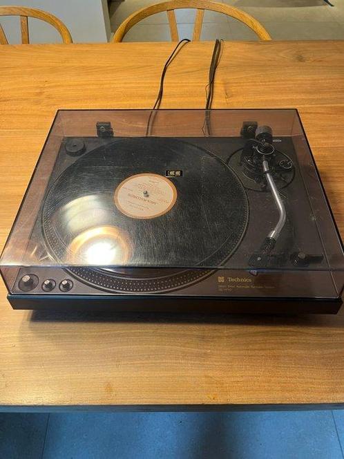Technics - SL 1710 Platenspeler, Audio, Tv en Foto, Radio's