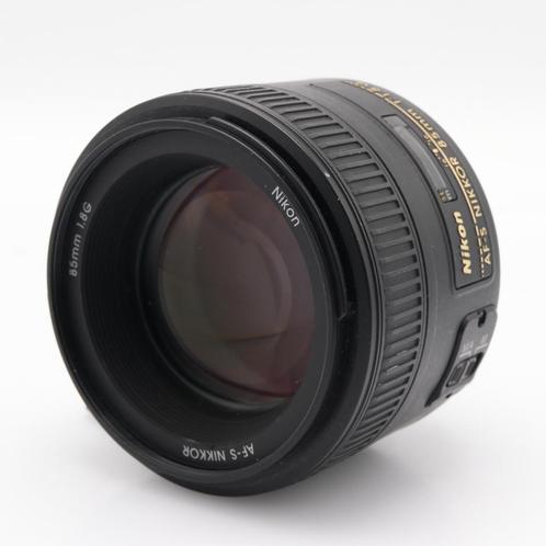 Nikon AF-S 85mm F/1.8G occasion, Audio, Tv en Foto, Foto | Lenzen en Objectieven, Zo goed als nieuw, Verzenden