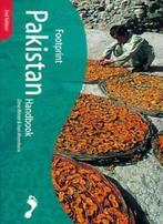 Pakistan Handbook: The Travel Guide (Footprint Handbook) By, Zo goed als nieuw, David Winter, Ivan Mannheim, Imran Khan, Verzenden