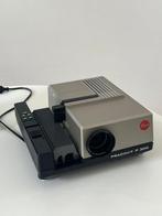 Leica Pradovit P300 Diaprojector