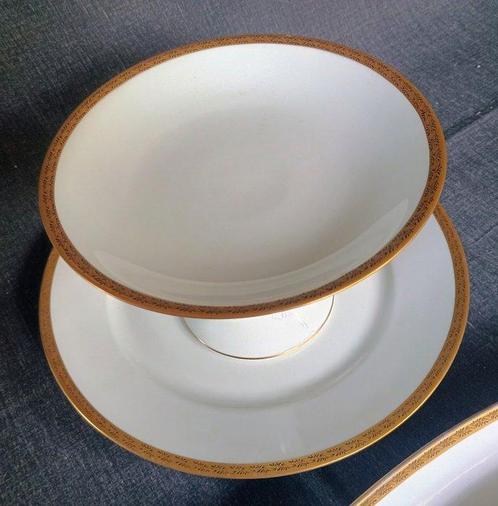 Rosenthal, Thomas - Assiette de service (4) - Or 24 ct -, Antiek en Kunst, Antiek | Meubels | Tafels