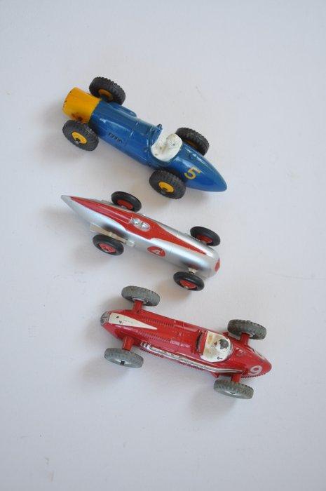 Dinky Toys - Jouet en étain - 3 x Dinky Toys (Meccano Ltd), Hobby en Vrije tijd, Modelauto's | 1:5 tot 1:12