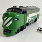MRC H0 - CB113 - Locomotive diesel-électrique - F7A avec