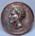 Italie. Medal Premio in argento coniata per lAccademia, Postzegels en Munten
